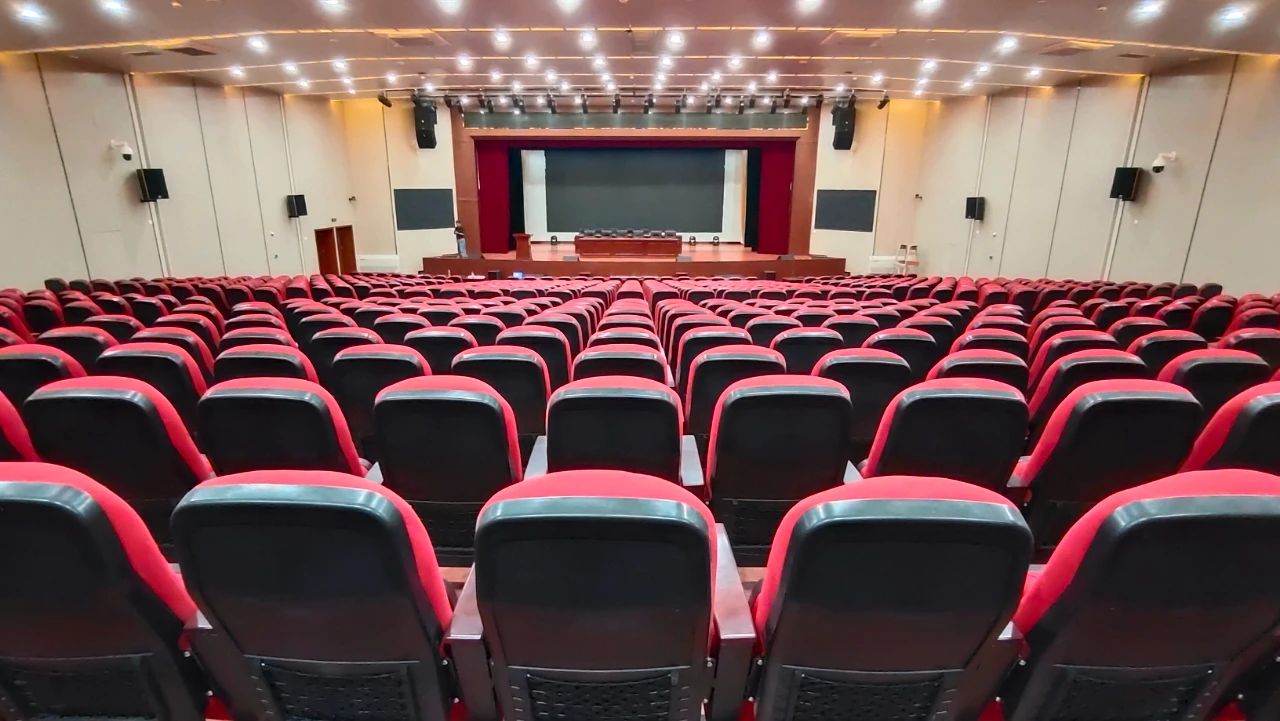 J9集团会议扩声系统工程产品服务于德阳市某学堂！